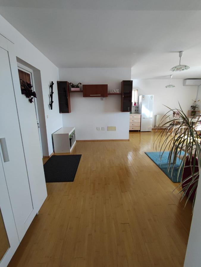 M K L Studio Alba Iulia Exterior foto